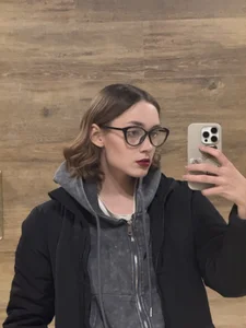 Do you like me? de CoreenGau  6 Imagens