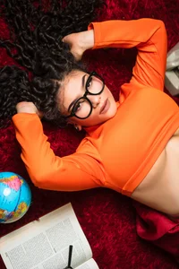 Sweet_Ariadna_ Guess who I am 😳 Immagine  4