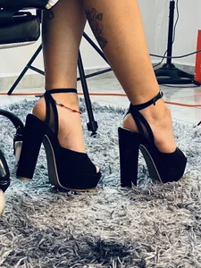 Marianamonroe_ Sexy feet 🔥 Pic