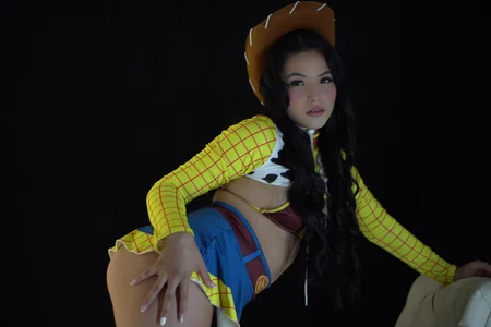 niicole_garner Wanted: One Wild Cowgirl Pic 5