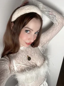 MarieKarma Snow princess ☃️❄️🤍  2টি ছবি