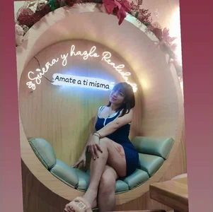 antonella_moon7: hott ( 3 фото)