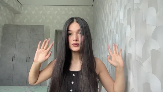 LisetteParajon Say hello to me👋 Pic 4