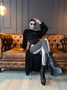 nini_love01 From the hereafter, ready to spend your gaze 💀 Pic