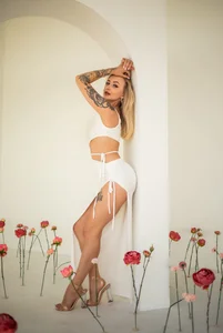 Lovely blonde de GraceCandy  Imagens