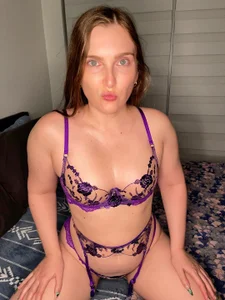 NemesisXSky Deep & Dirty in Purple Lace 😍 Immagine 