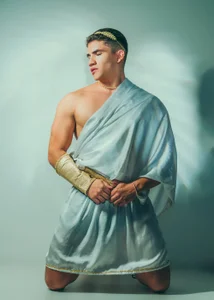 JeffDaltton: Look at Zeus 🏹⚡ ( 9 фото)