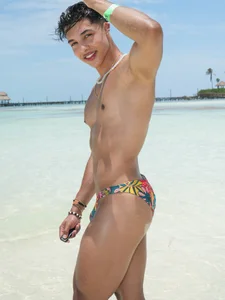 🏝️☀️ od Troye_Williams  snímek