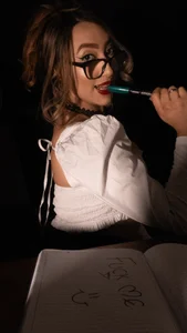 MollyCruz Molly Secretary 🕶 slika 7