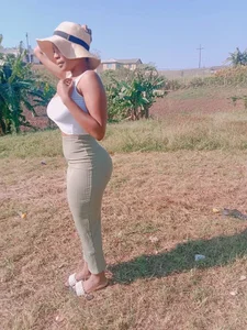 FATPUSSIE Public Immagine  2