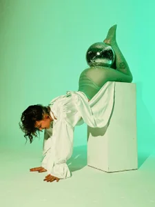 Lisa_Blossom christmas theif 🌲🎁 Pic 7