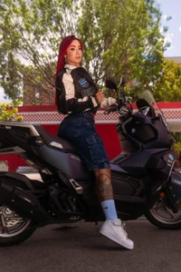 HannaRed_ Biker girl 🏍️ Pic 4
