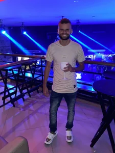 Public de alemaogostoso_  2 Imagens