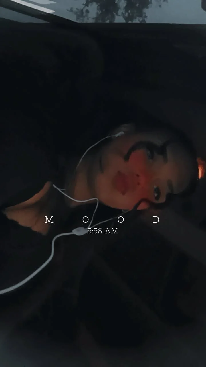 EmilyGomezLS popularna fotka 7512