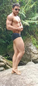 Zdjęcia Vans_Ross 🌿 Wild, Wet & Feeling Good 🥵:  2