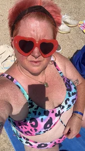 BustyRedxx Public Immagine  6