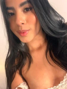 nina_joyce 🤍🔥 Kuva