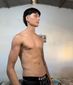 Tyler1999 Tyler Pic 2
