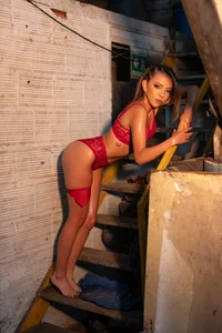 Zdjęcia kittyblooms Brilliant worker of sweat are building orgasms:  3