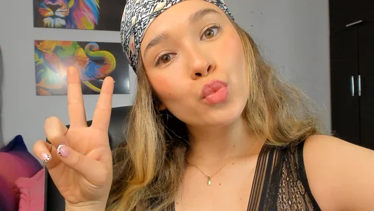 your_little_girl7 Public Pic 2