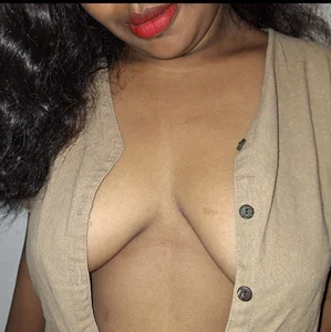 __Tamil_Hot_Chellakutty__ Public Pic