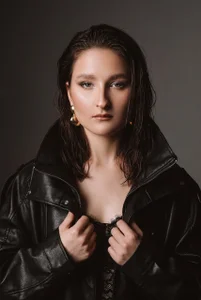 KiraElwood So HOT รูป  2