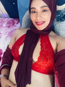 ShanaJamil Ready to live out your wildest fantasies 🥵 Immagine  2