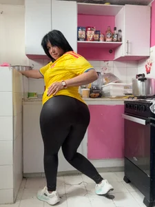Venus_R0se 💋Madurez, dulzura y raíces de mi colombia🇨🇴 Pic 4