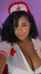 Tyra_Privacy a nurse ready to assist you Immagine  2