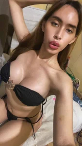 celest_yummy Public Foto 4