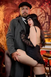 Lion_and_aria A Fine Vintage Era Pic 5