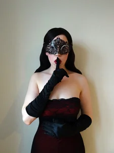 IsabeauRoseart's BDSM Sex Photo 9