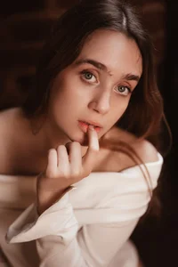 EarleneBrayton The melody of the moment Pic 6