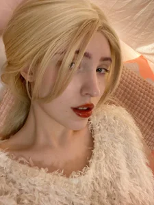 Yayaa_Love Public  5টি ছবি