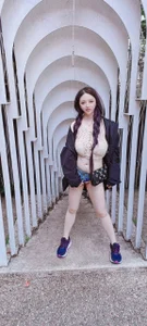 Public od Lovelyanan  9 snímek