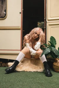 LianaFord Adventure together Poză 4