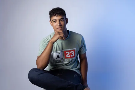 KyrozStorm Public  2টি ছবি