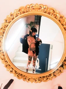 luxifer_666_ I am ready for you Hình