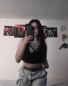 JadeMonett HIII slika 2