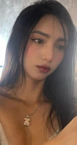 Ella_Parker_ Public Poză 4
