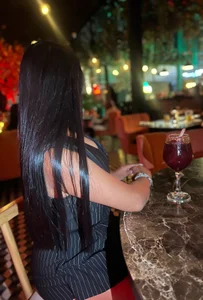 JadeRousse A glass is not enough to heat this body, do you accompany me টি ছবি