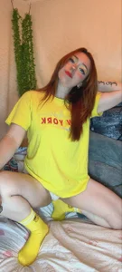 Yellow Socks & Playful Poses de Amber_prada  4 Imagens