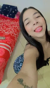 paisita122のValenの 5枚の写真