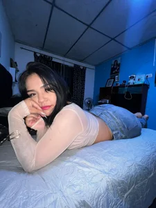 ElisaVega_ Public slika 3