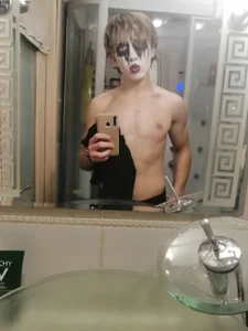 Josh_Vin to be different means to be different Fotka 2