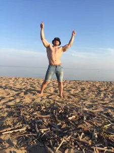 AriaBabyCouple Public Pic 5