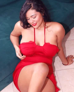 Ivy_Grace1 Public Hình