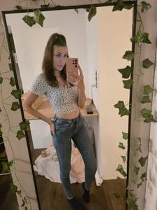 MilaCatxx Public Billede 5