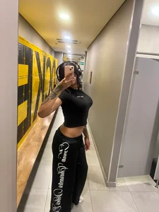 BellaTheDoll Gym 💪🏾 Foto 2