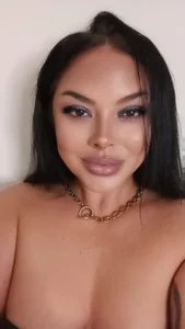 AngelaBabe3 Public Foto